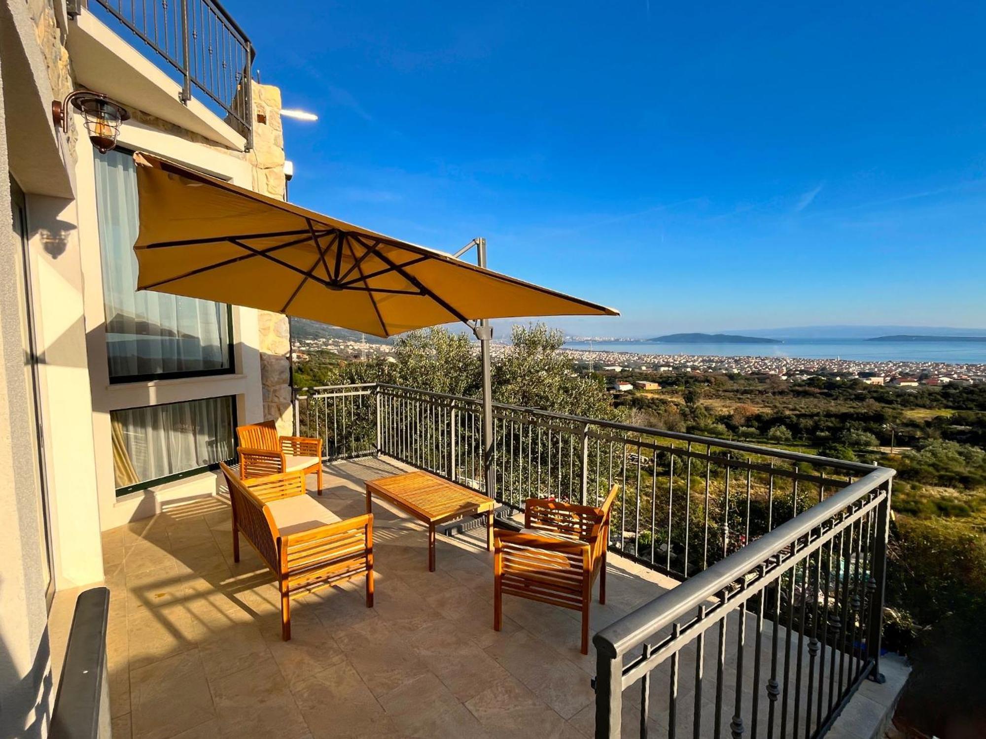 Villa Bepina, Surrounded By Sea, Olive, Vineyard Kaštel Novi Exterior foto