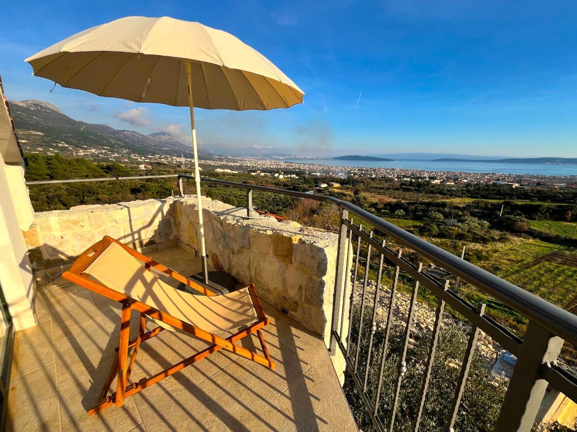 Villa Bepina, Surrounded By Sea, Olive, Vineyard Kaštel Novi Exterior foto