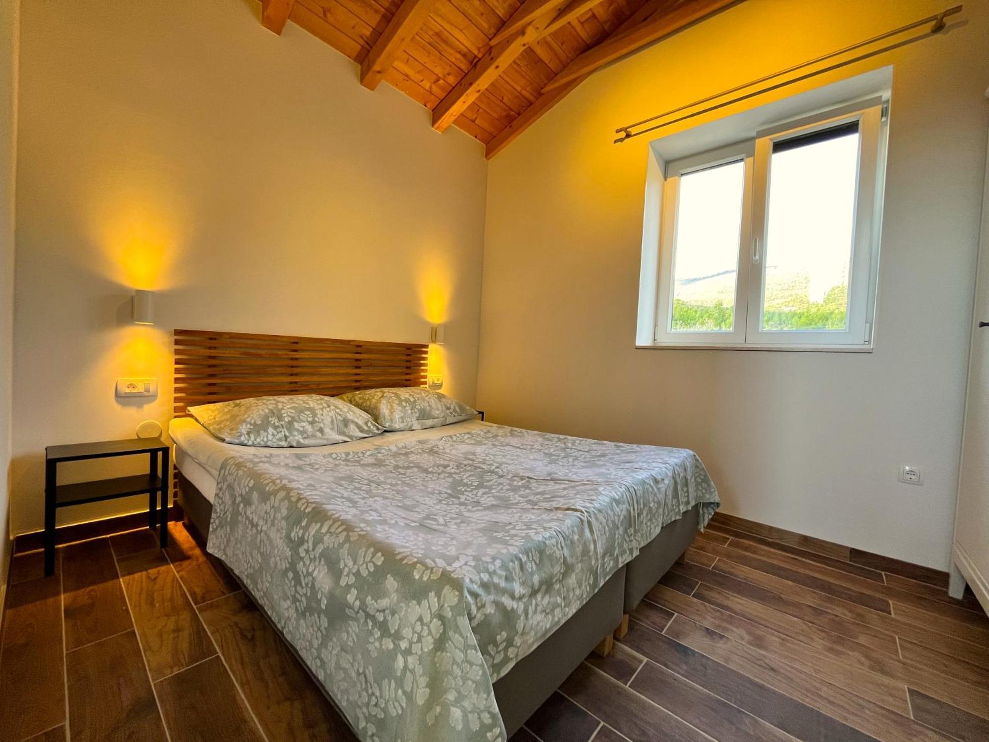 Villa Bepina, Surrounded By Sea, Olive, Vineyard Kaštel Novi Exterior foto